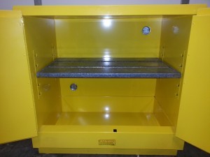 Justrite 22-Gallon Cap. Single Door Flammable Storage Cabinet